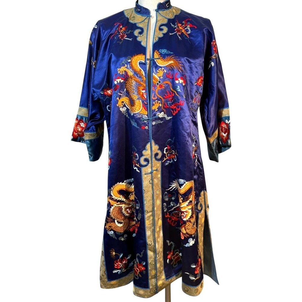 VTG Embroidered Blue Silk Robe Dragon 5 Claw Asian Design Front Closure‎ Kimono